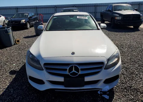 2017 Mercedes-Benz C300 из США, поврежденный, VIN 55SWF4JB0HU234246